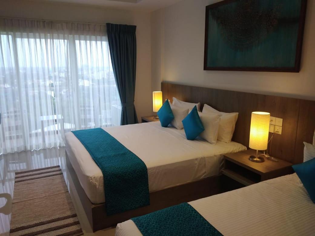 Apartment Ocean Breeze Luxury By Serendib Vacation