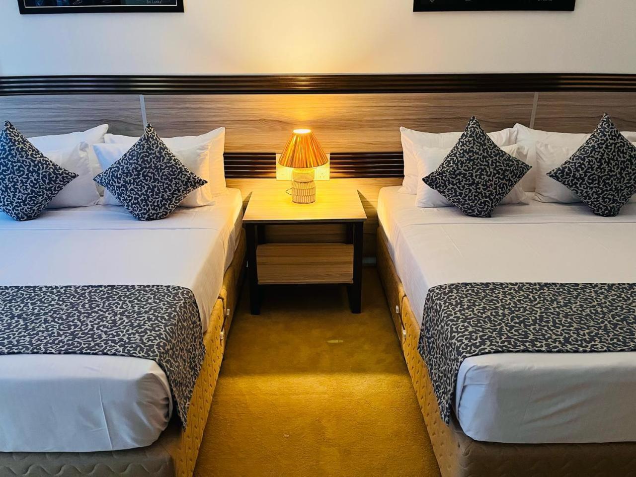 Ocean Breeze Luxury By Serendib Vacation *