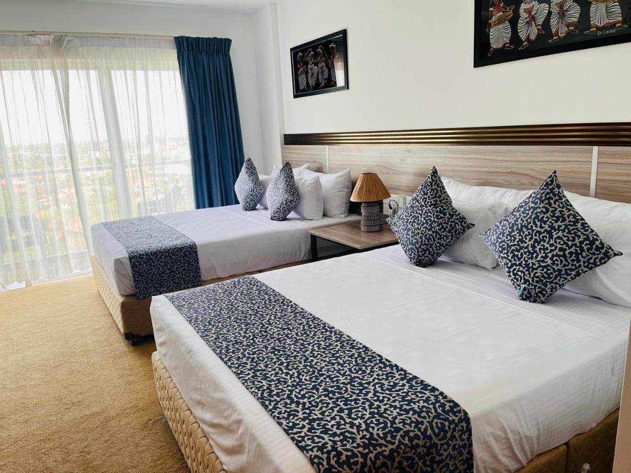 Ocean Breeze Luxury By Serendib Vacation *